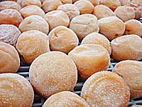 梅干し作業(アップ)