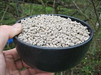 ペレット状肥料
